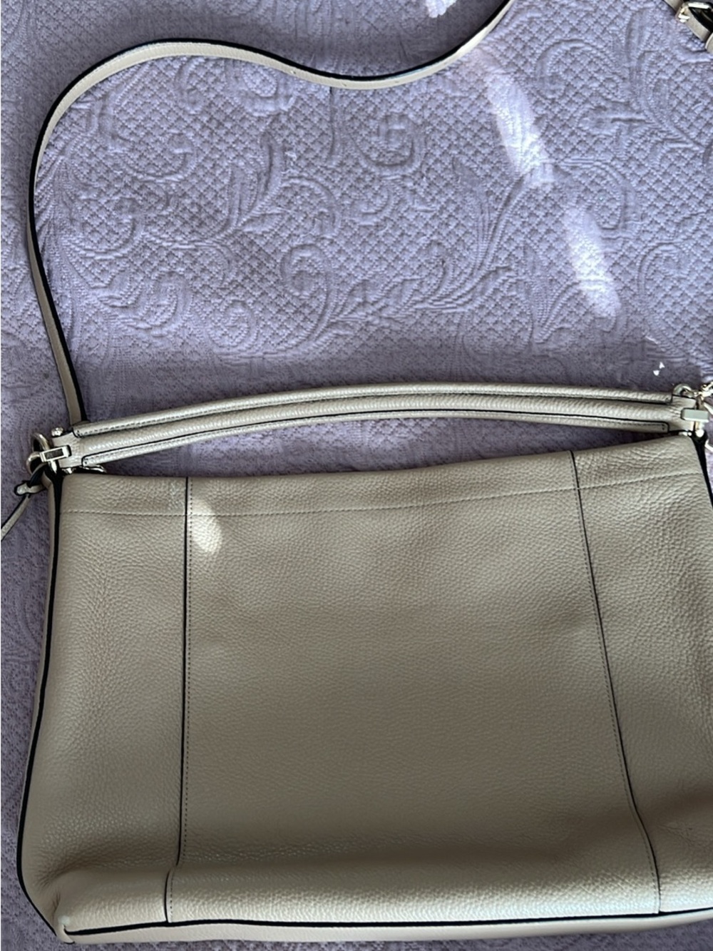 Classic Leather Messenger Bag in Light Beige